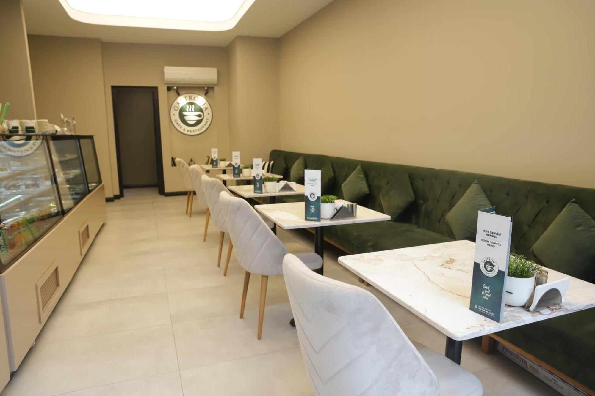 Hotel Myway Deluxe Alsancak Smirne Esterno foto
